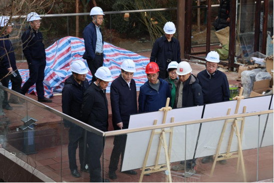 01 (1).jpg 01 (1).jpg